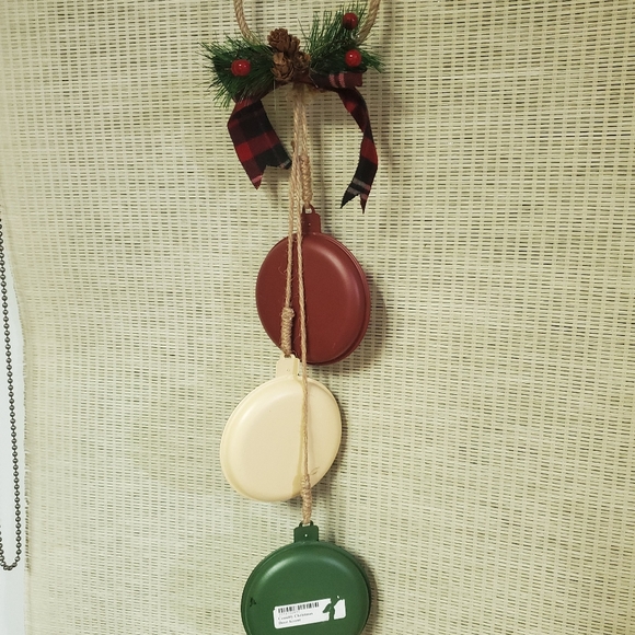 Rustic/Country Christmas Bell Decor - Picture 6 of 6